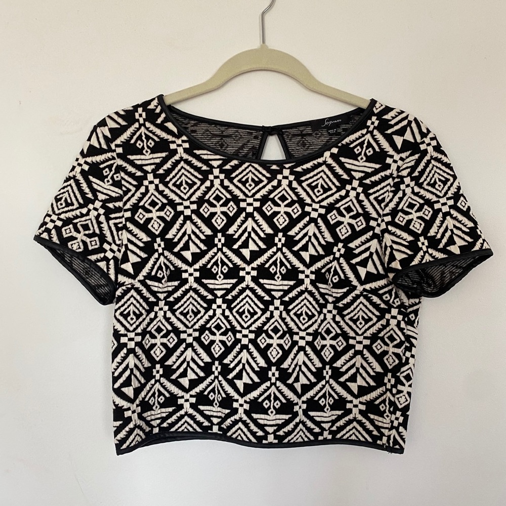 Tribal Print Textured Crop Top